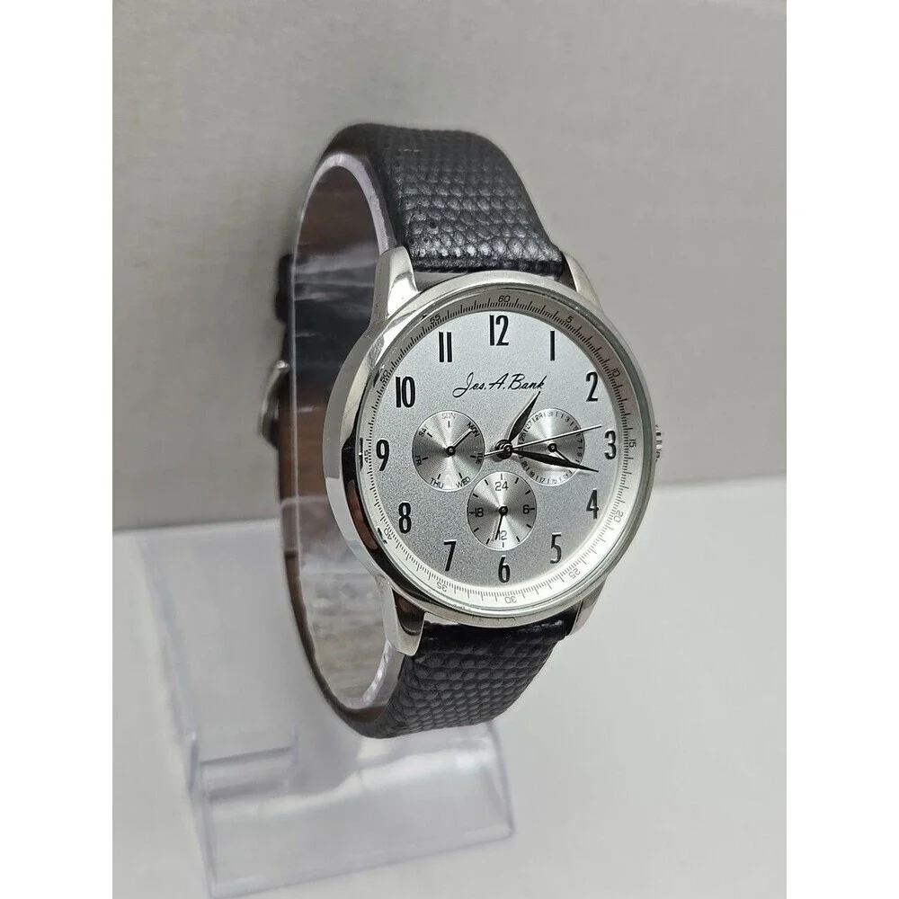 Jos A Bank Silver Dial Multifunction Mens Day Date 40mm Dress Watch New Battery